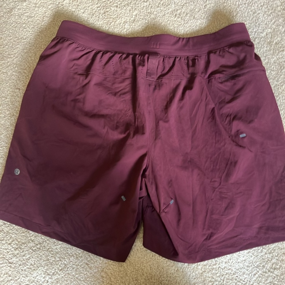 XL Lululemon - License to Train - Lined Shorts - 7” - Picture 10 of 13
